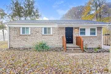 3418 Bonaventure Blvd Louisville, KY 40219